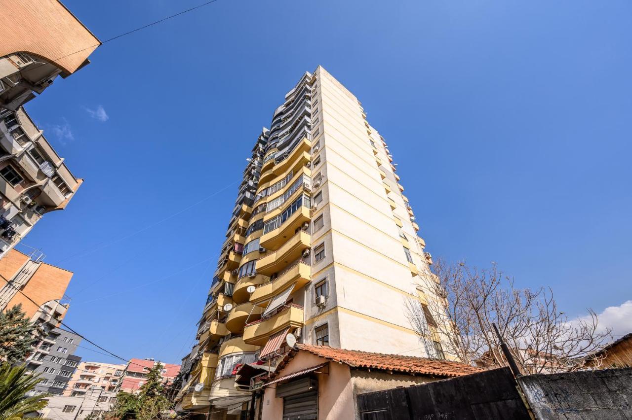 Miku Apartment-modernly Designed Downtown * Tirana